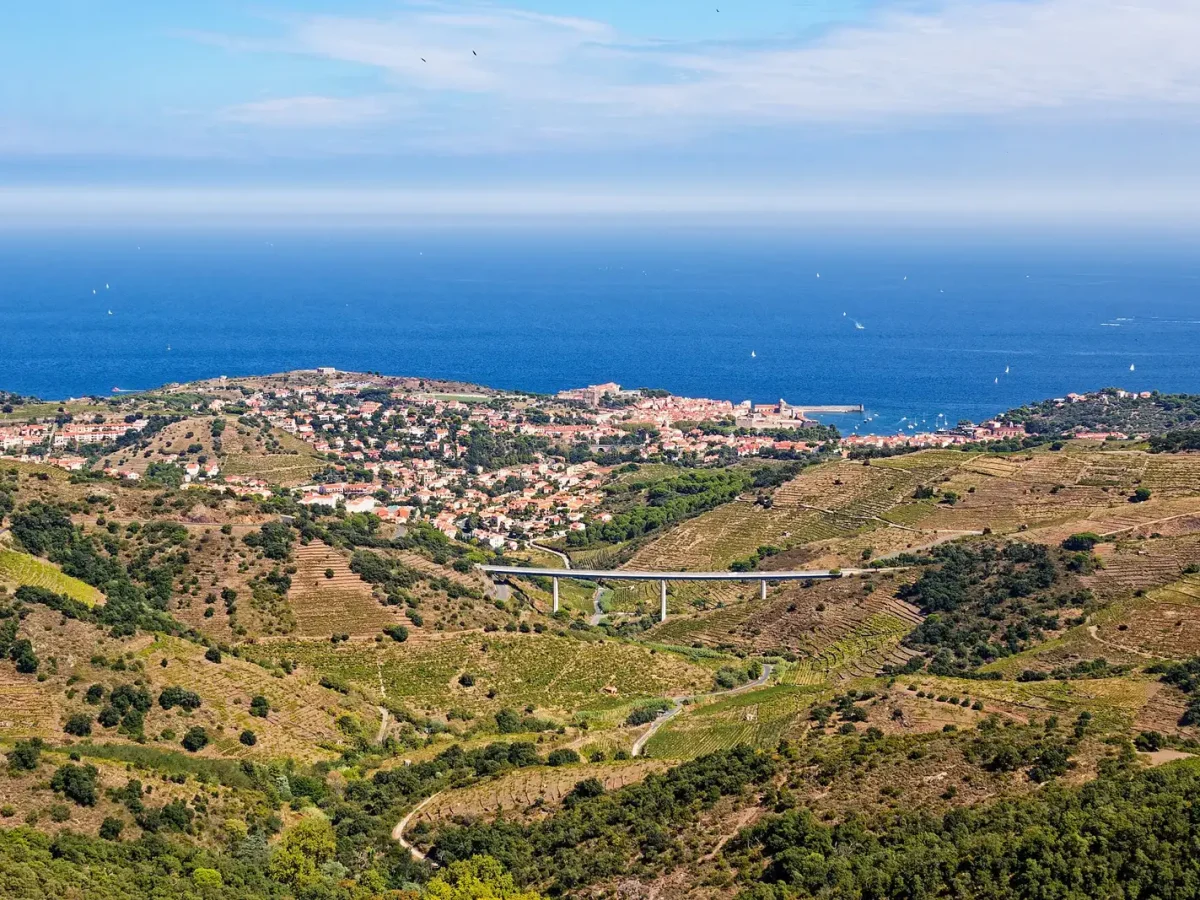 Boucle panoramique pour voitures anciennes sur la Côte Vermeille