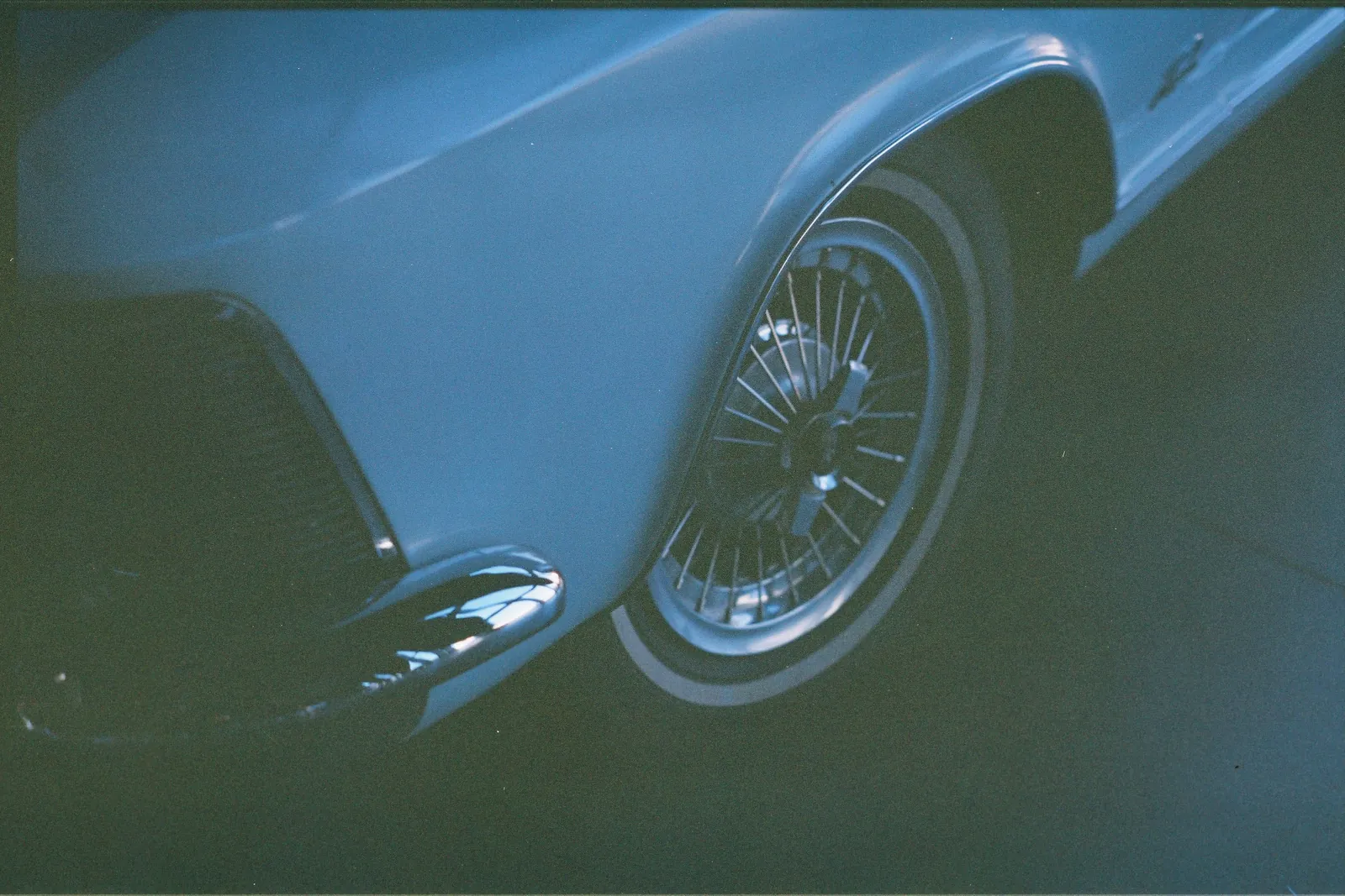 Michelin ou Continental pour pneus de véhicules anciens