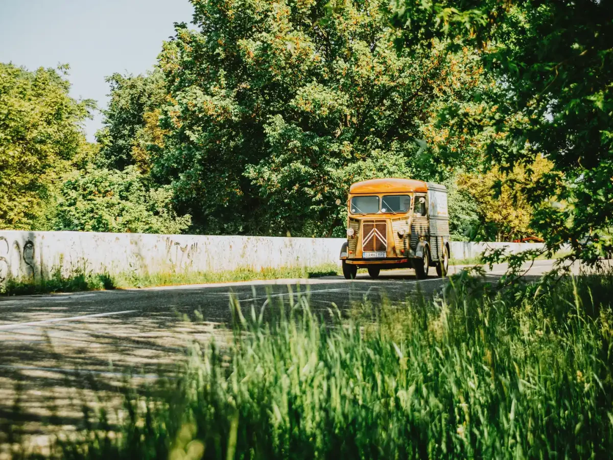 Préparer une balade d&rsquo;une journée en voiture ancienne