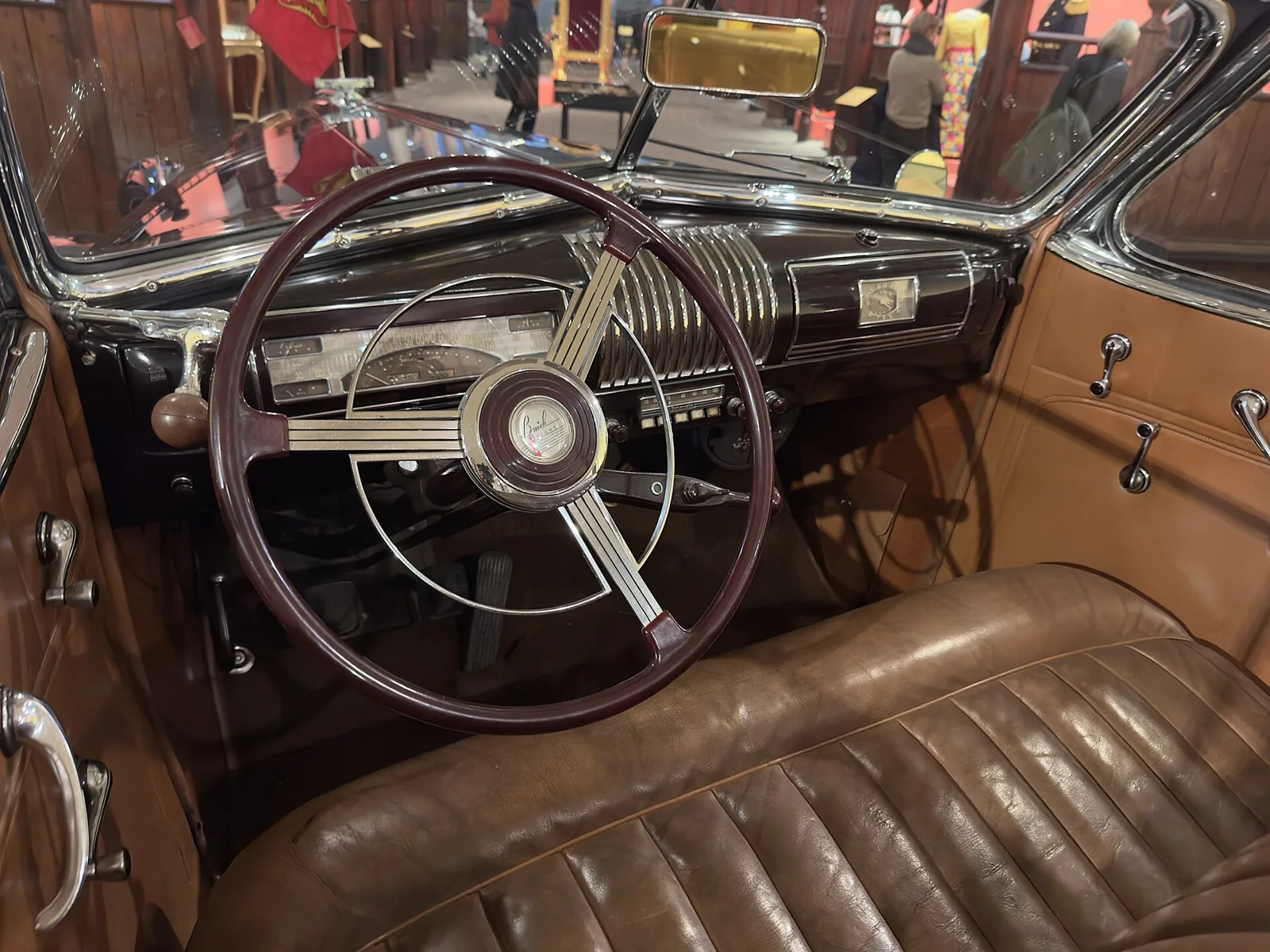 Restaurer sièges tissu et moquette d&rsquo;une voiture ancienne