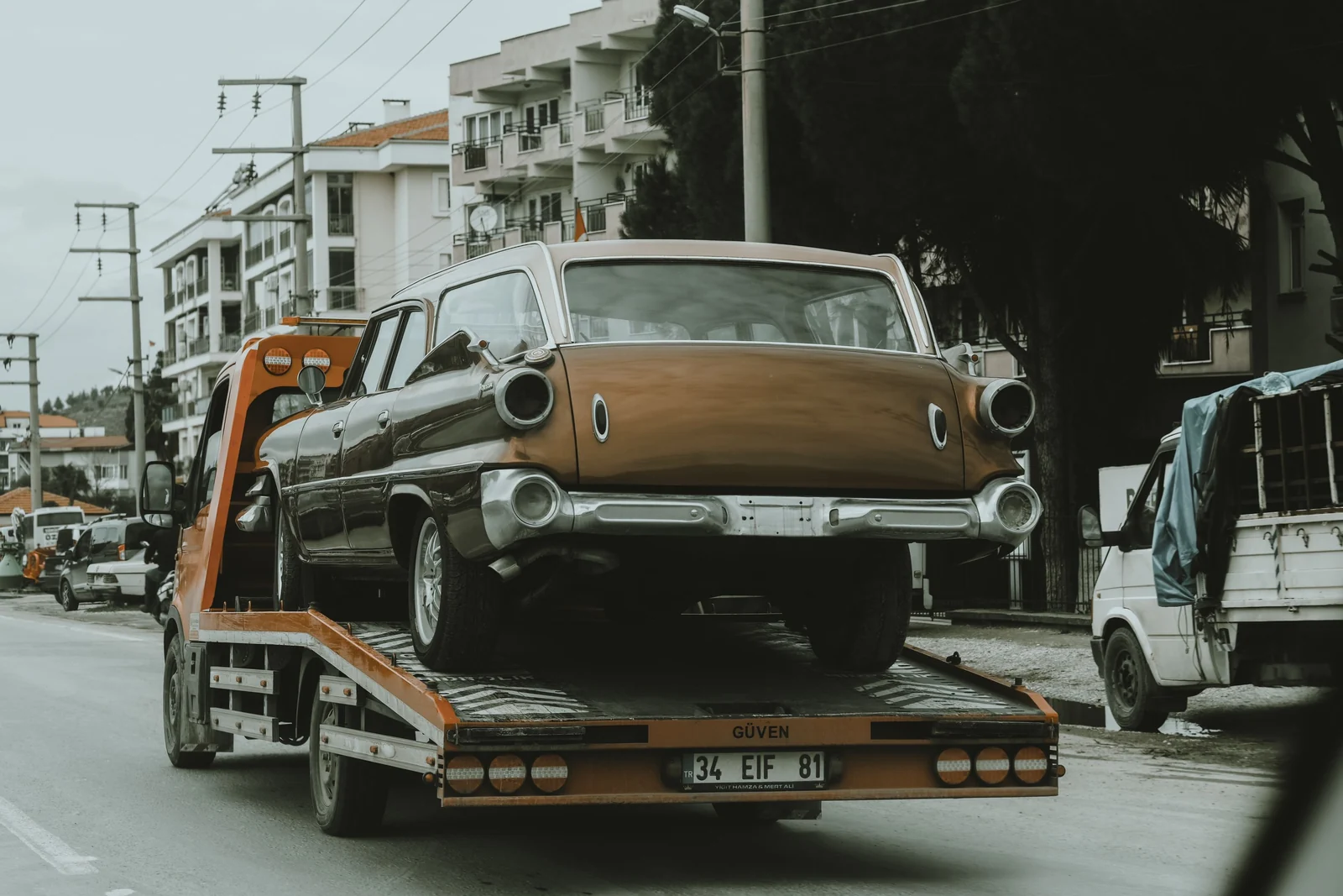 Plateaux porte-voiture pour voiture de collection
