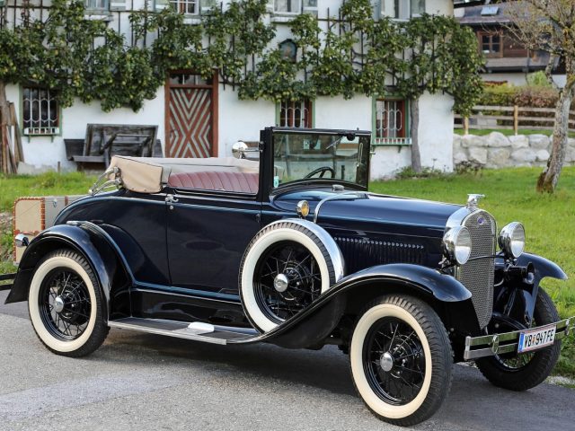 Quel pneu choisir pour une voiture ancienne au profil vintage