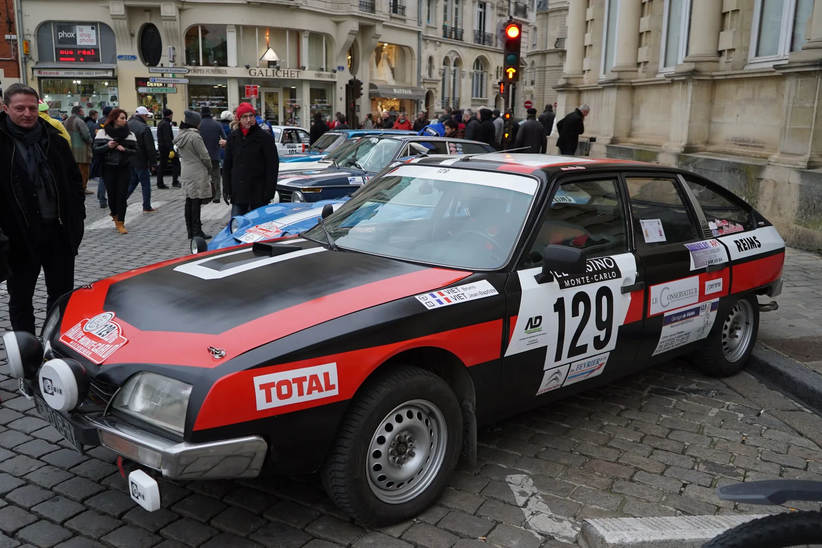Rassemblement voiture ancienne : comment trouver et participer