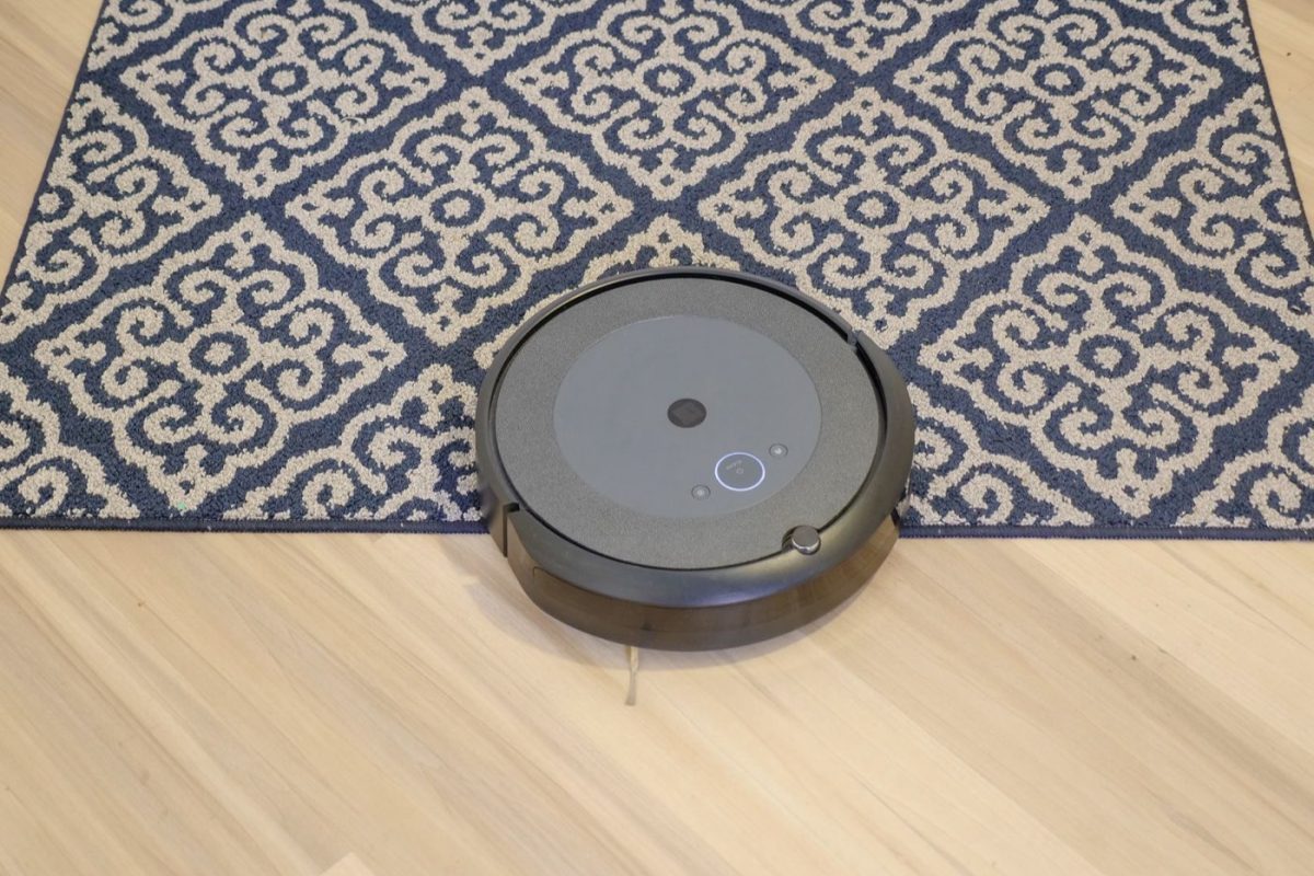 Roomba ou Eufy : quel aspirateur robot choisir ?