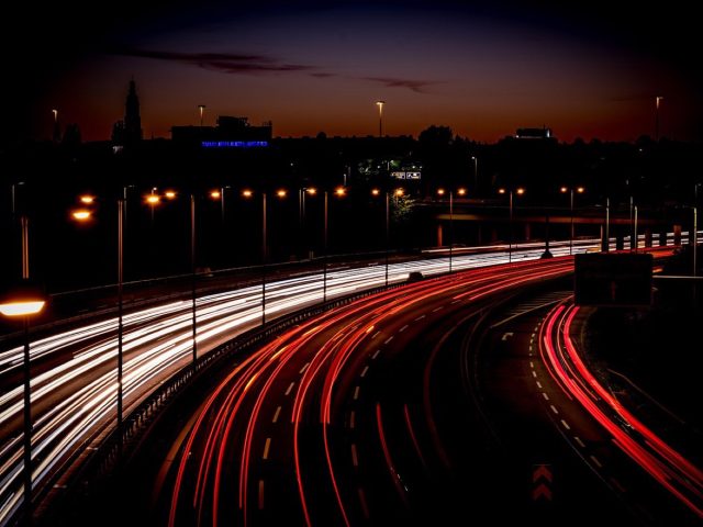 Révision et réglage des freins à tambour sur voiture ancienne
